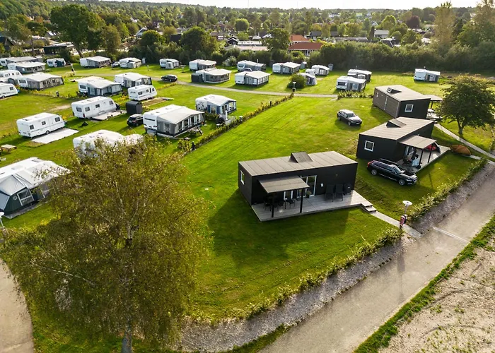 Dcu-camping Camping